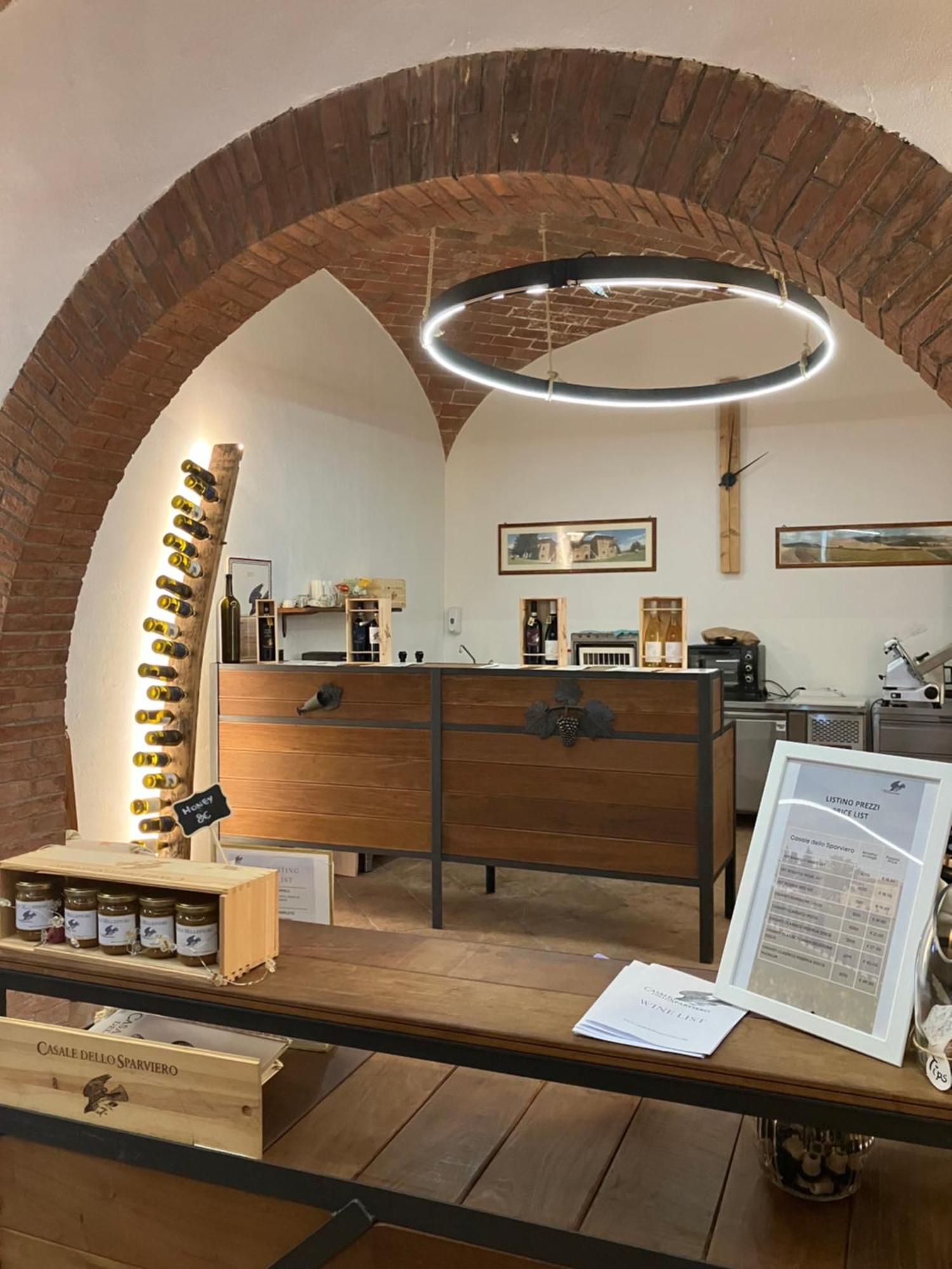 Agriturismo Casale Dello Sparviero Кастелина ин Кианти Екстериор снимка